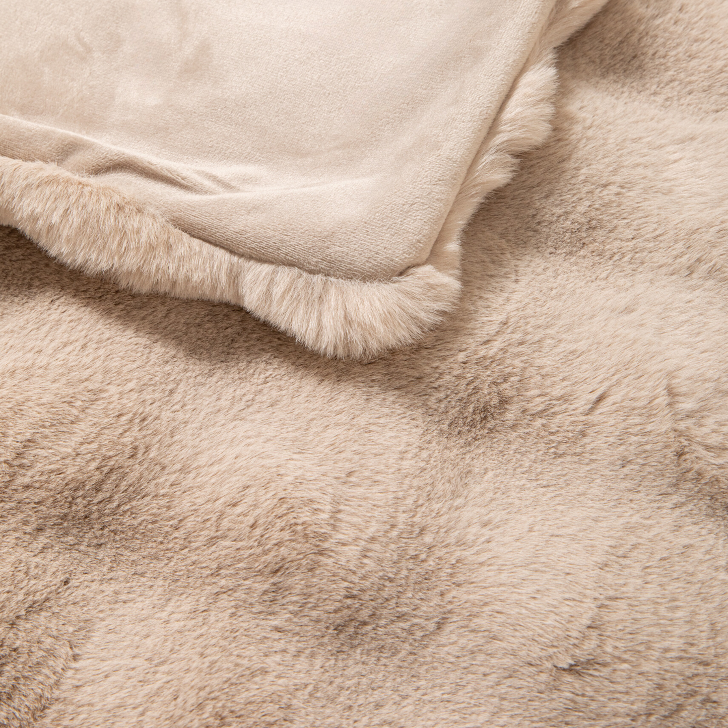 The Malibu Blanket - Shoreline Beige